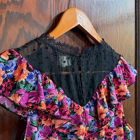 MELLODAY Vibrant Floral Blouse with Black Sheer Neckline - Picture 8 of 8